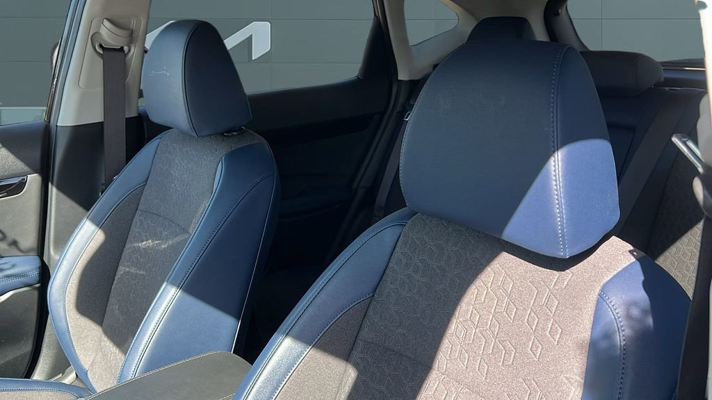 Used 2025 Kia Seltos S image 10