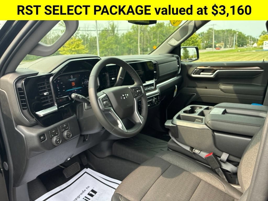 New 2026 Chevrolet Silverado 1500 RST AWD/4WD image 2