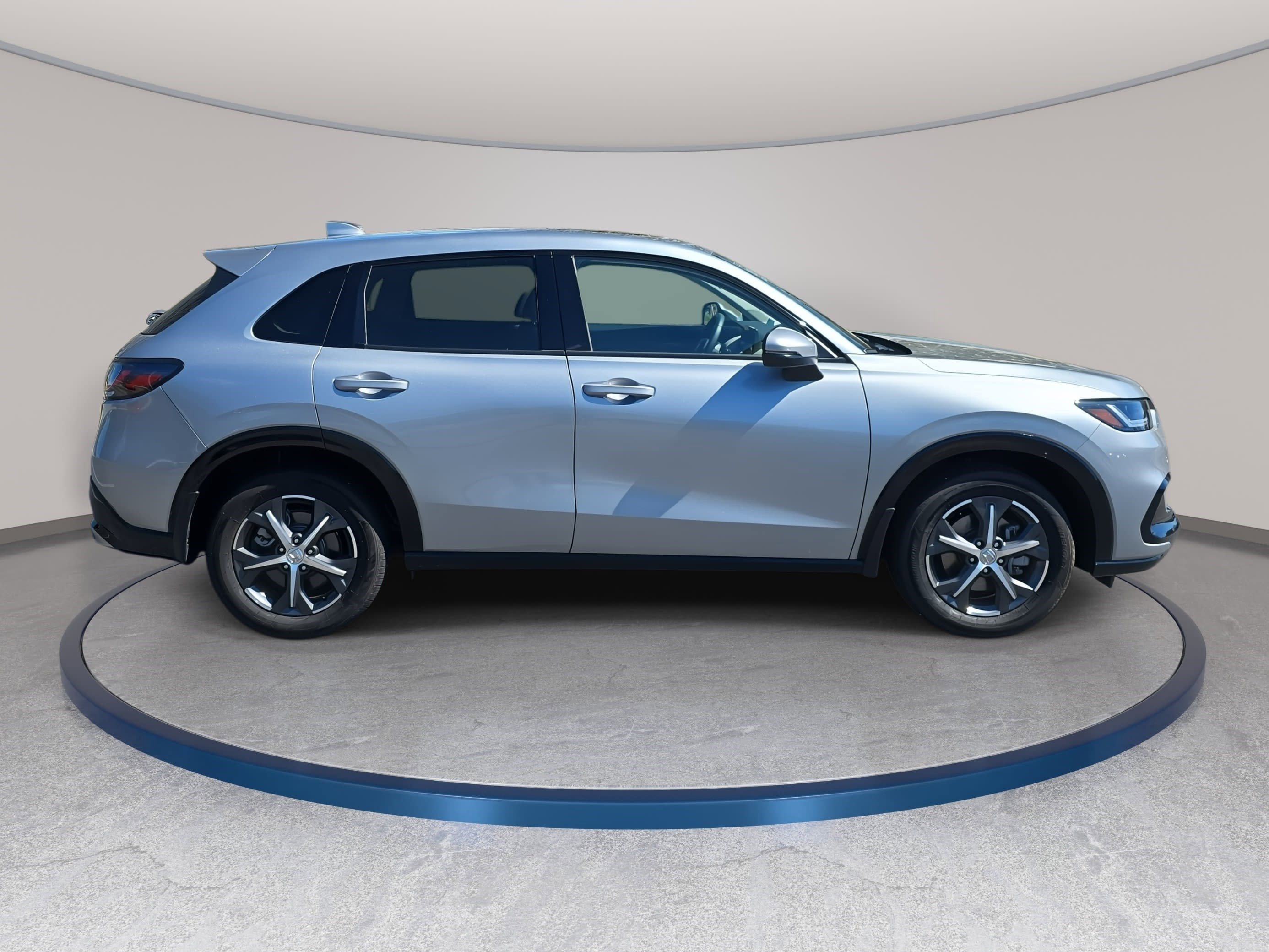 Used 2024 Honda HR-V EX-L image 4