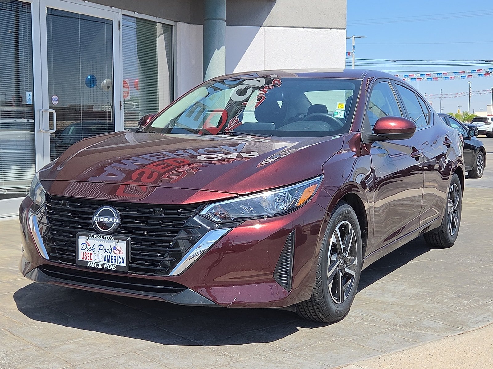 Used 2025 Nissan Sentra SV FWD image 2