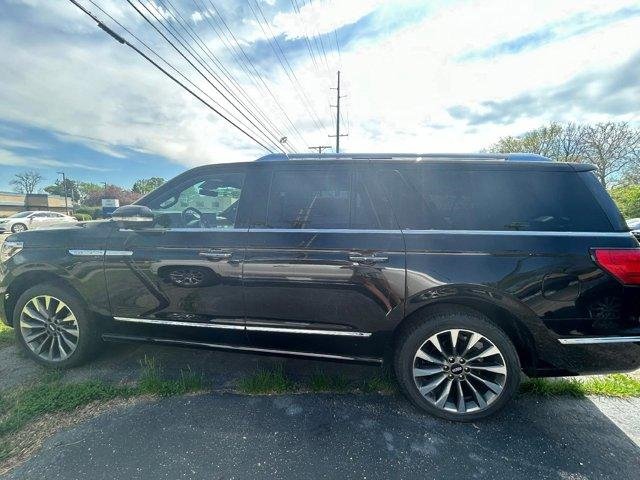 Used 2020 Lincoln Navigator L Reserve image 8