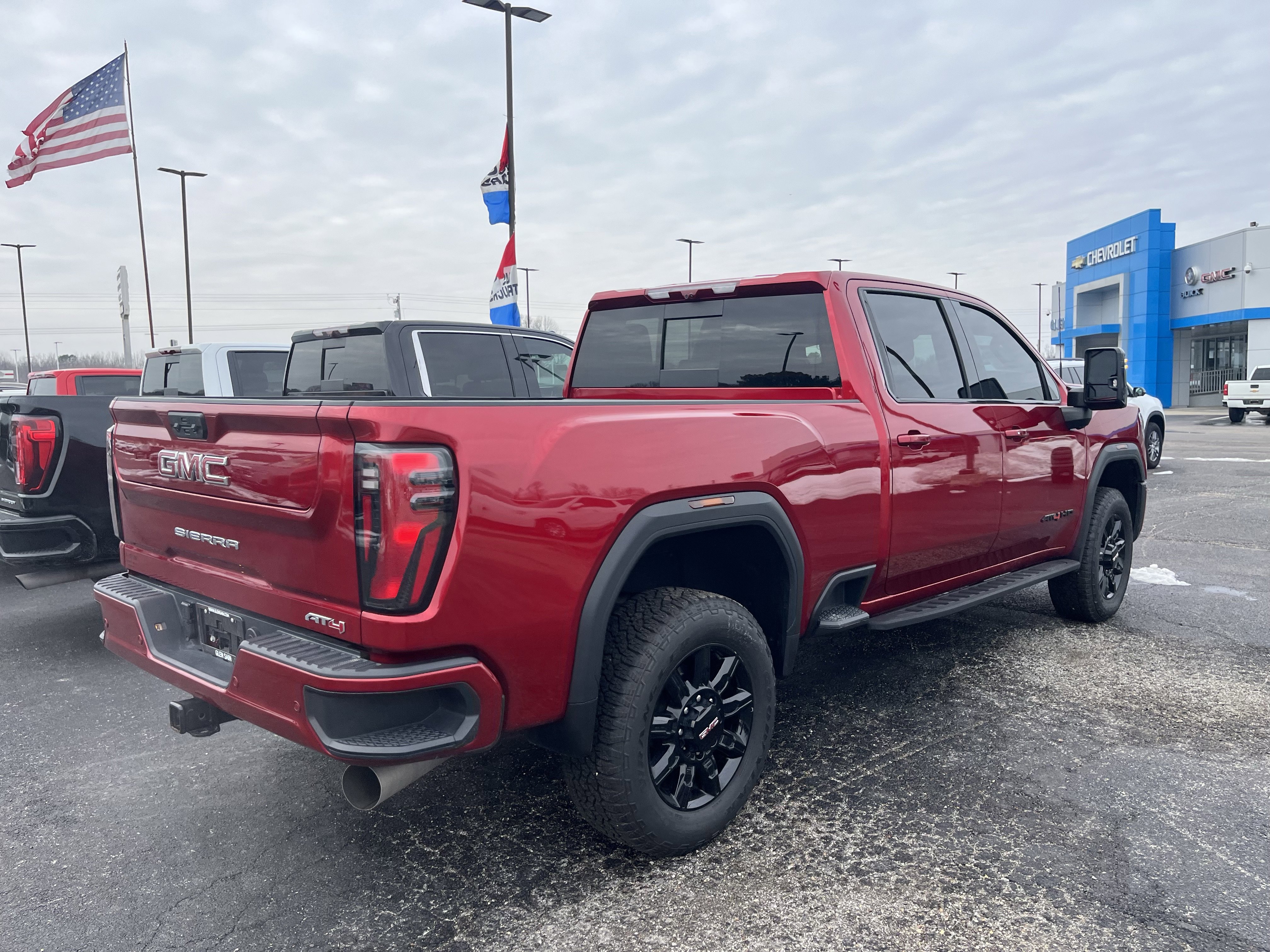 Used 2025 GMC Sierra 3500 AT4 w/ AT4 Premium Plus Package image 10