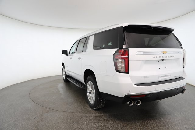 Used 2023 Chevrolet Suburban Premier image 11