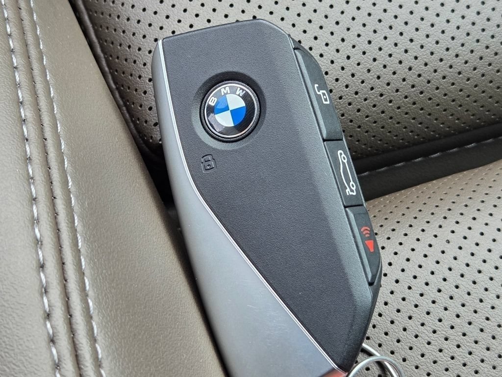 Used 2026 BMW X3 xDrive30i w/ Premium Package AWD/4WD image 43