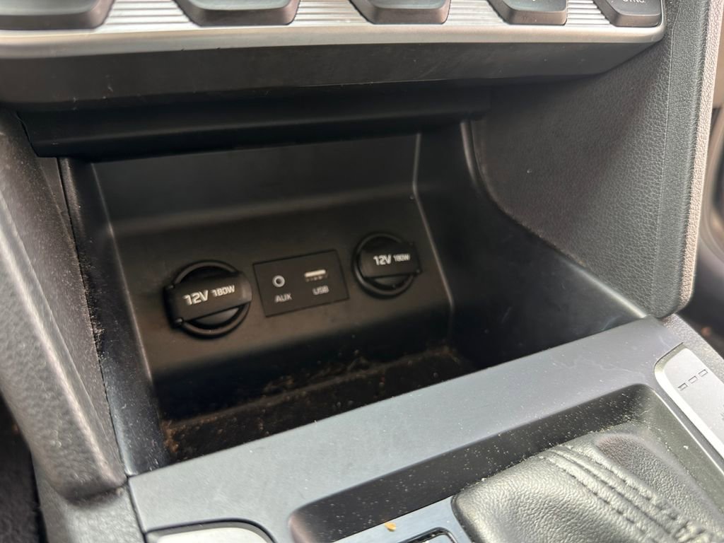 Used 2020 Hyundai Elantra Value Edition w/ Cargo Package (C1) FWD image 20