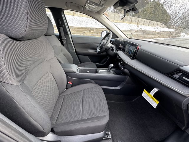 New 2026 Nissan Kicks S image 5