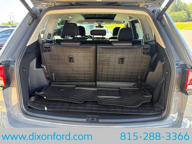 Used 2025 Volkswagen Atlas Peak Edition SE AWD/4WD image 27
