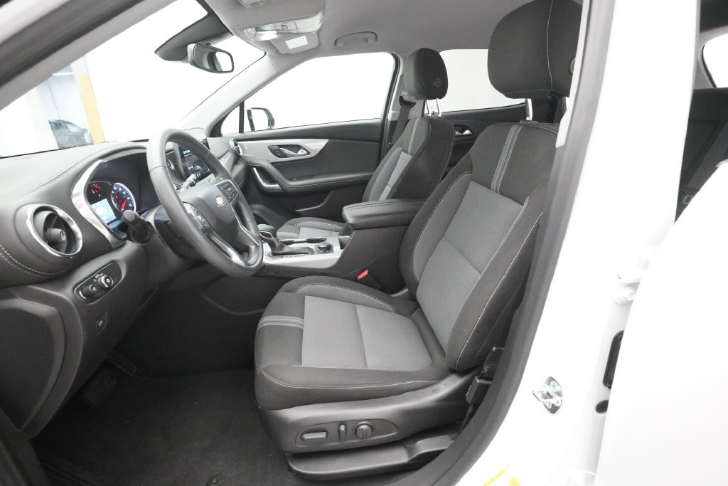 Used 2024 Chevrolet Blazer LT w/ Convenience Package AWD/4WD image 7