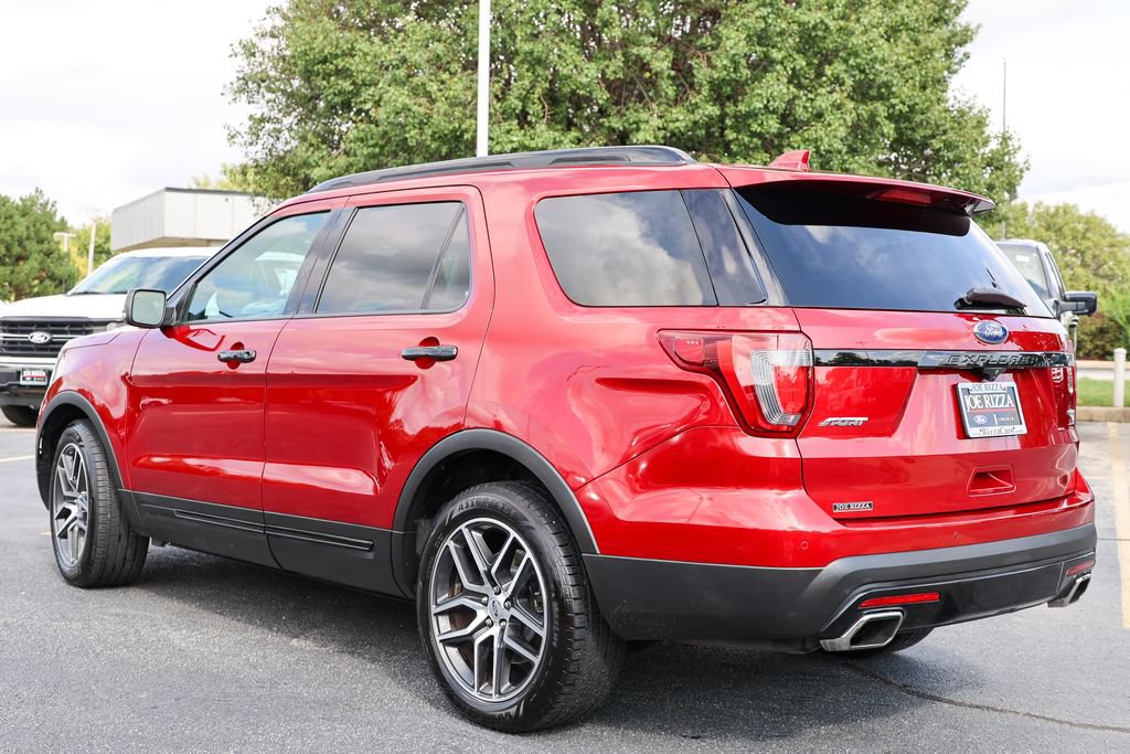 Used 2017 Ford Explorer Sport w/ Equipment Group 401A AWD/4WD image 19