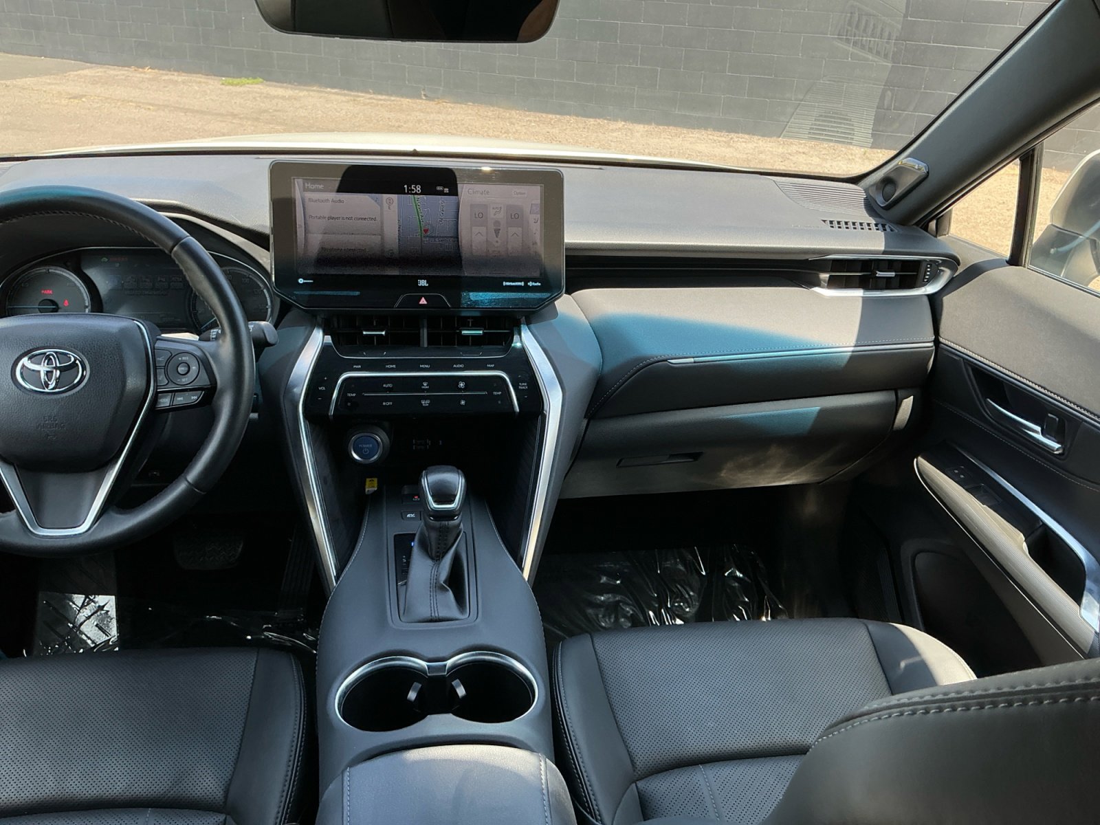Used 2021 Toyota Venza XLE w/ Softex Package AWD/4WD image 15