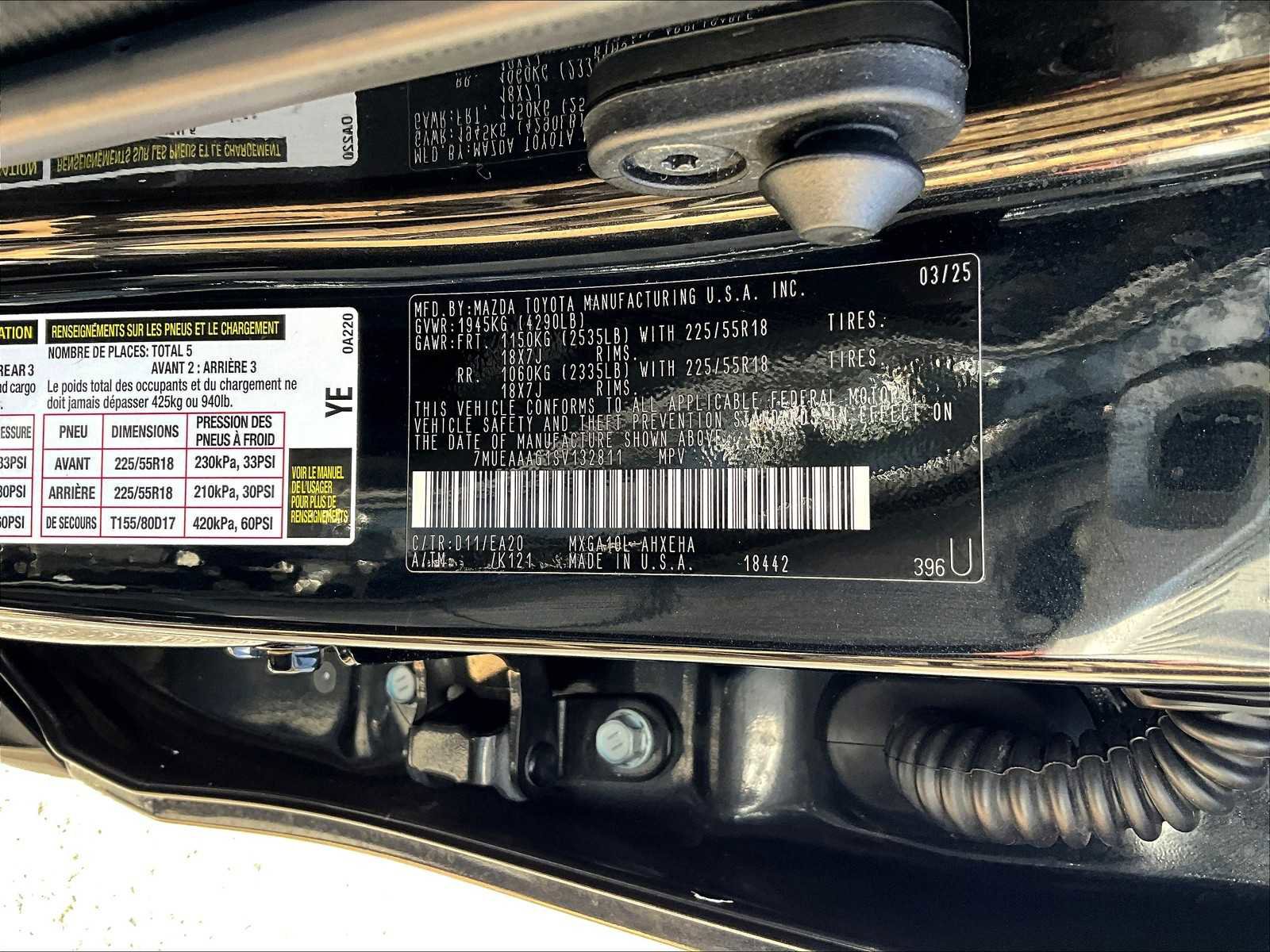 Used 2025 Toyota Corolla Cross XLE image 36