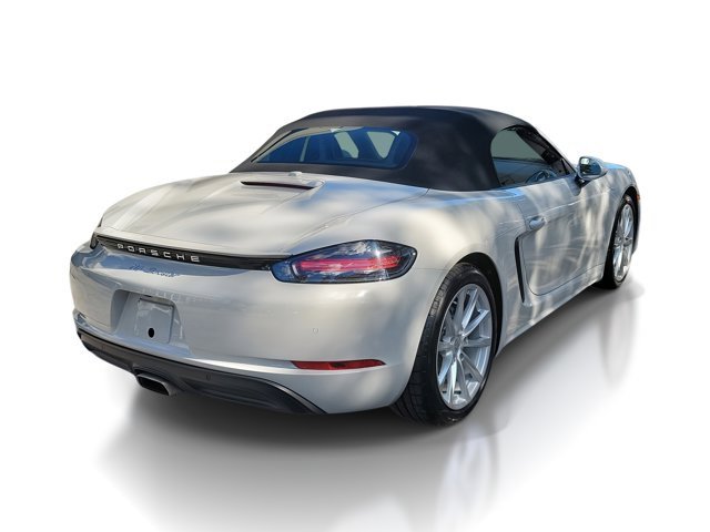 Used 2021 Porsche 718 Boxster image 3