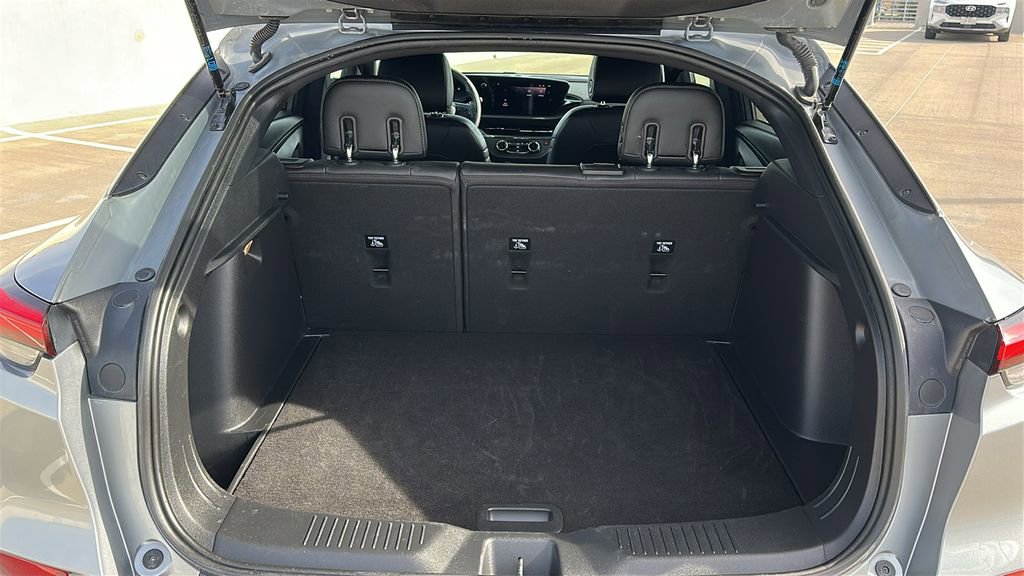 Used 2025 Buick Envista Preferred image 32