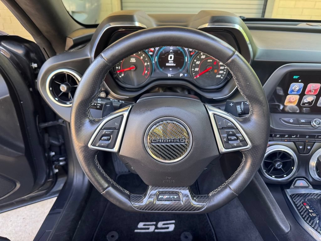 Used 2017 Chevrolet Camaro SS RWD image 19