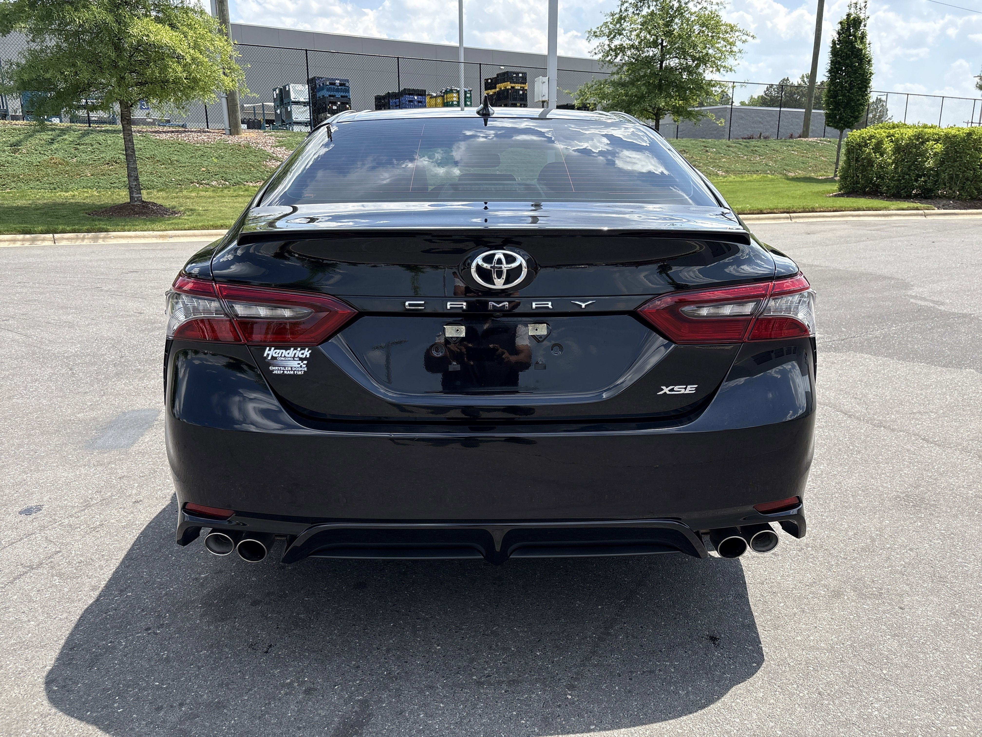 Used 2024 Toyota Camry XSE FWD image 8