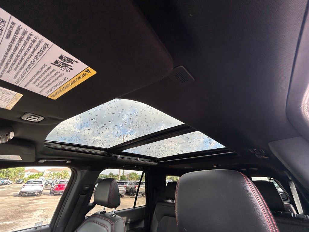 Used 2023 Ford Expedition Max Limited RWD image 12