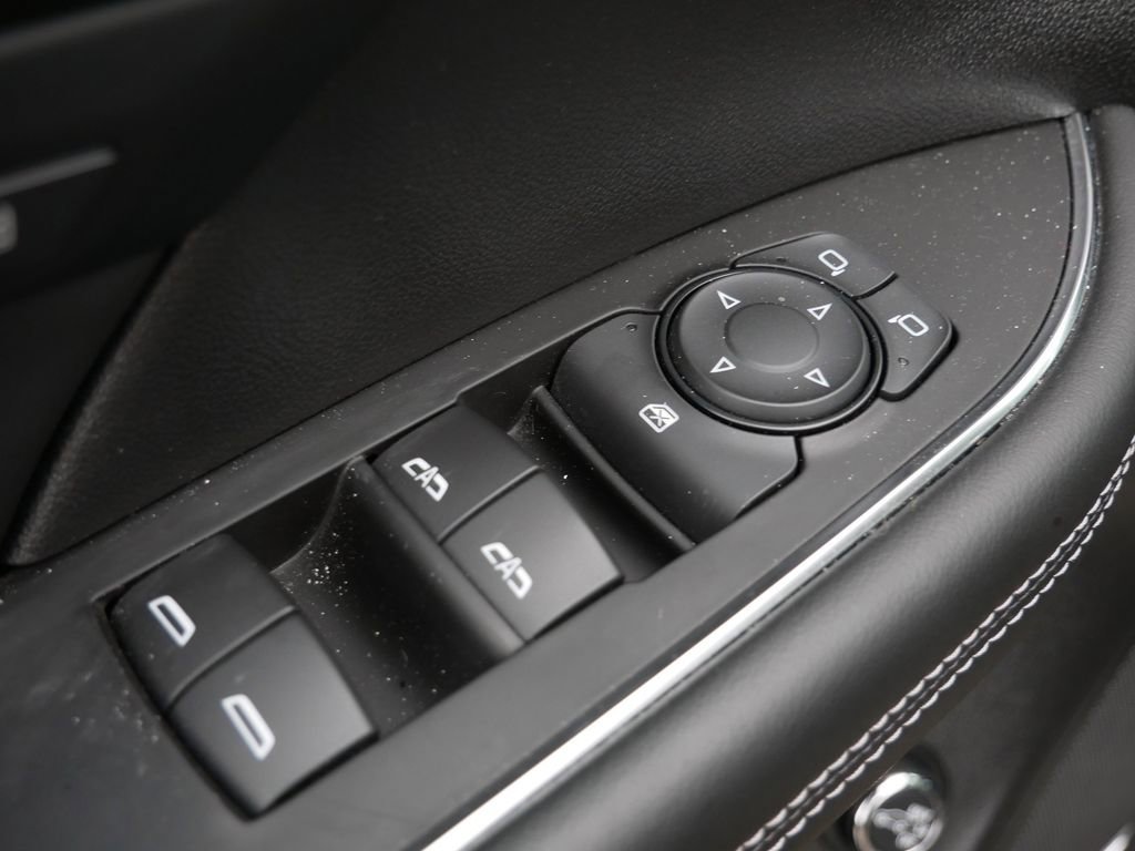 Used 2023 Buick Envision Avenir AWD/4WD image 21