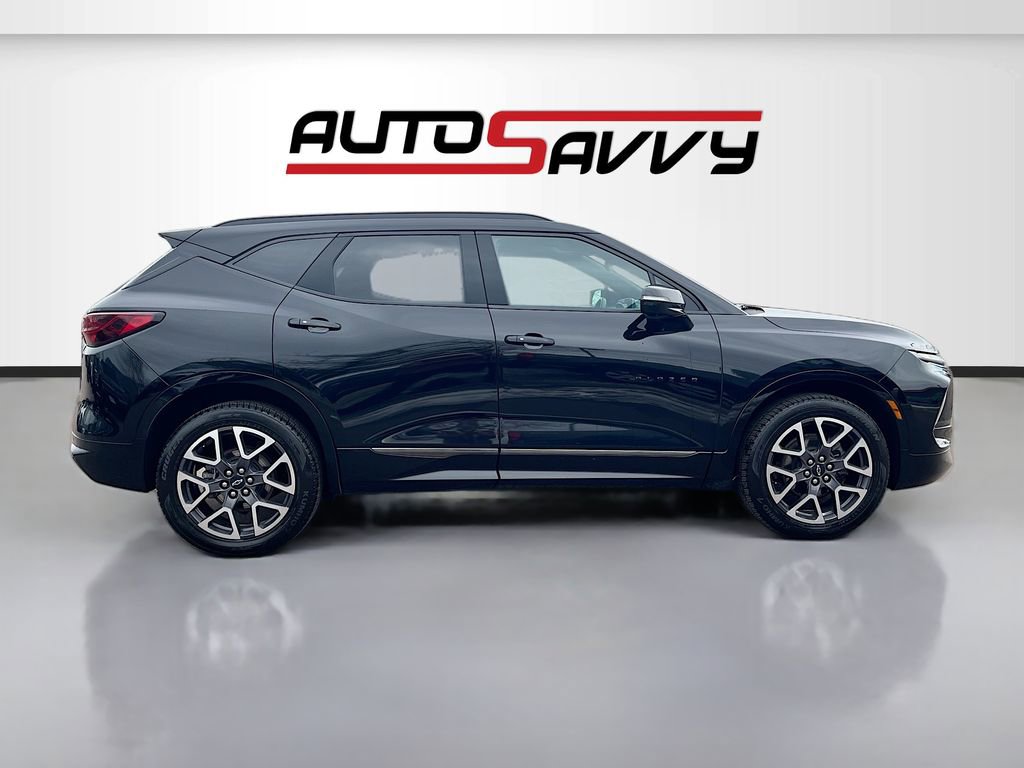 Used 2024 Chevrolet Blazer RS w/ Driver Confidence II Package AWD/4WD image 8