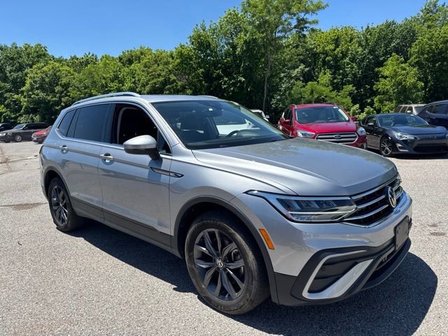 Used 2023 Volkswagen Tiguan SE w/ Panoramic Sunroof Package FWD video 1