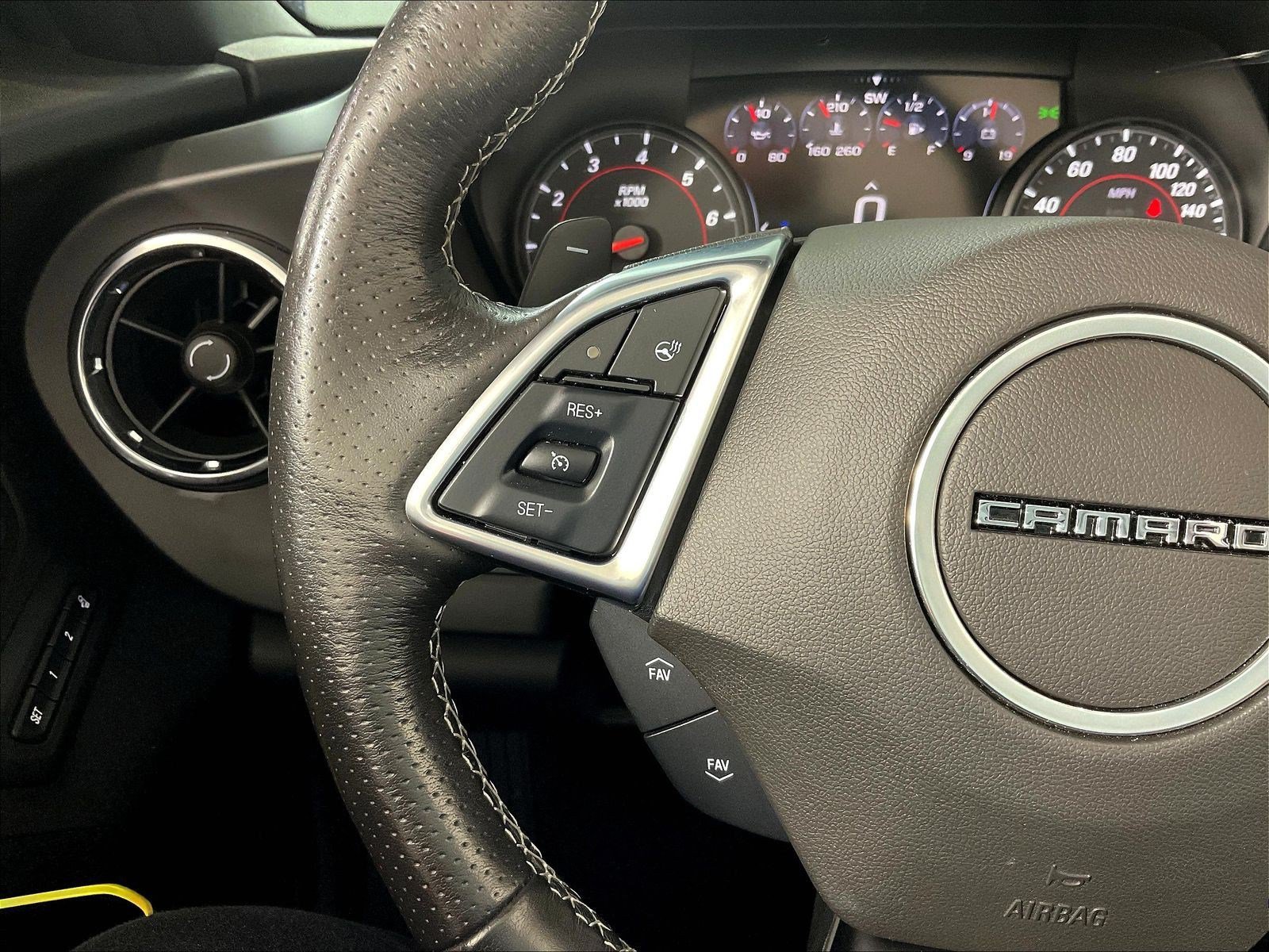 Used 2021 Chevrolet Camaro SS RWD image 11