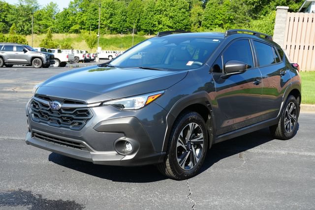Used 2024 Subaru Crosstrek 2.0i Premium AWD/4WD image 3