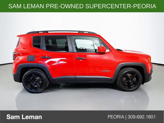Used 2015 Jeep Renegade Latitude FWD image 8