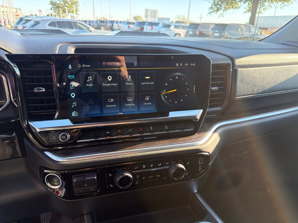 Used 2025 Chevrolet Silverado 1500 LT Trail Boss w/ Convenience Package II AWD/4WD image 26