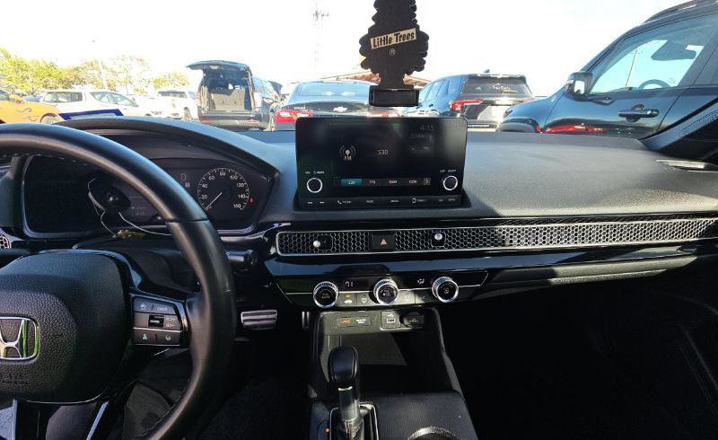 Used 2016 Honda HR-V EX-L image 11