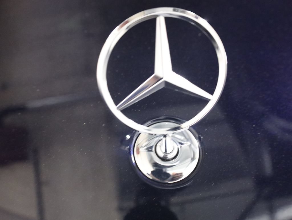 Certified 2023 Mercedes-Benz S 580e 4MATIC Sedan image 73