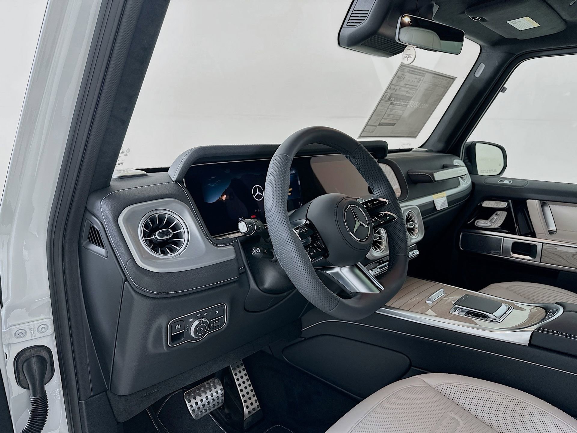 New 2026 Mercedes-Benz G 580 w/ EQ Technology image 10