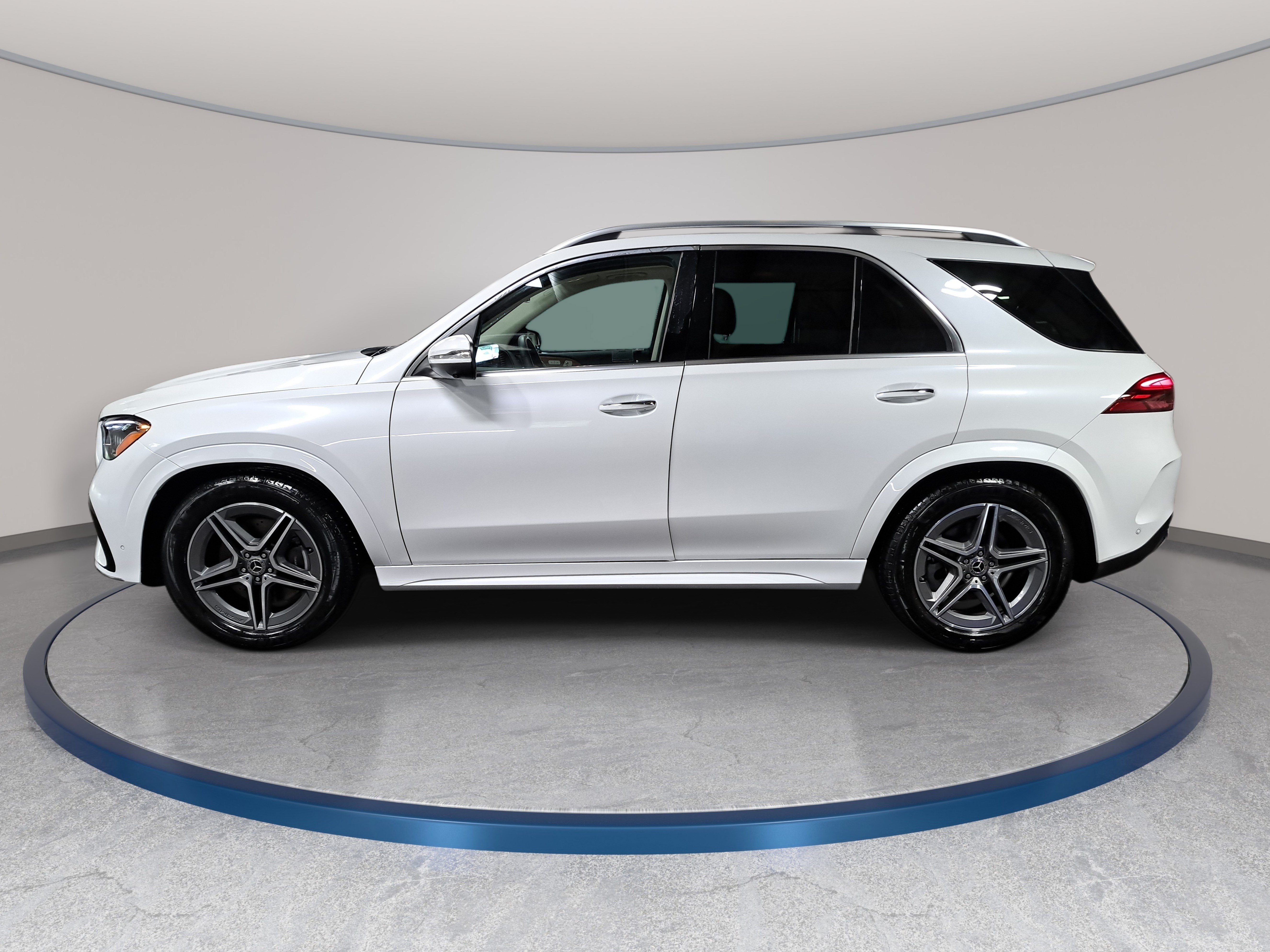 Used 2026 Mercedes-Benz GLE 450 4MATIC image 9