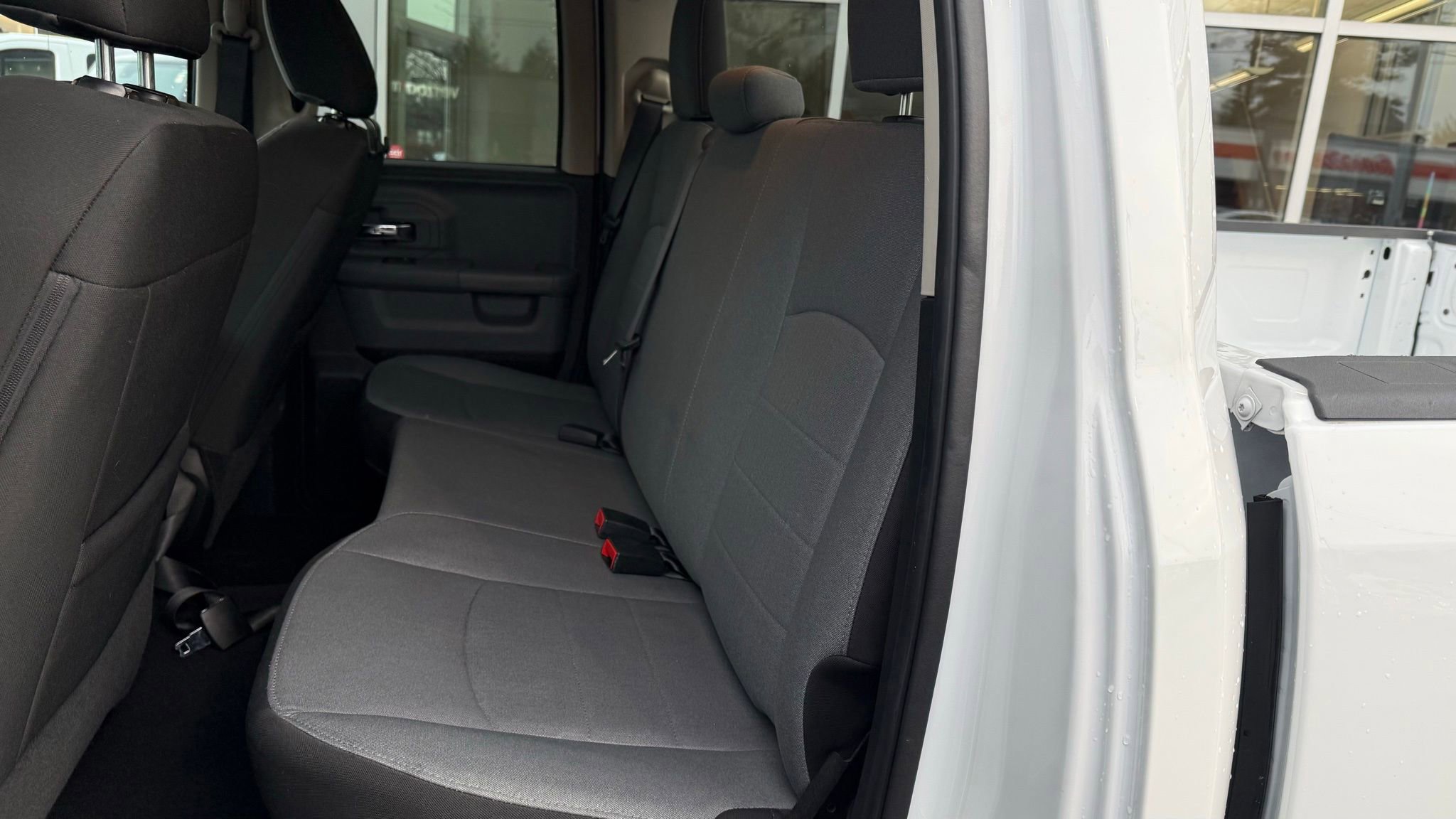 Used 2024 RAM 1500 Classic SLT image 23