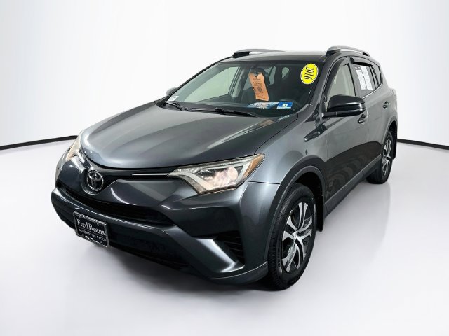 Used 2016 Toyota RAV4 LE AWD/4WD image 3
