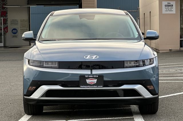 New 2026 Hyundai Ioniq 5 SEL image 3