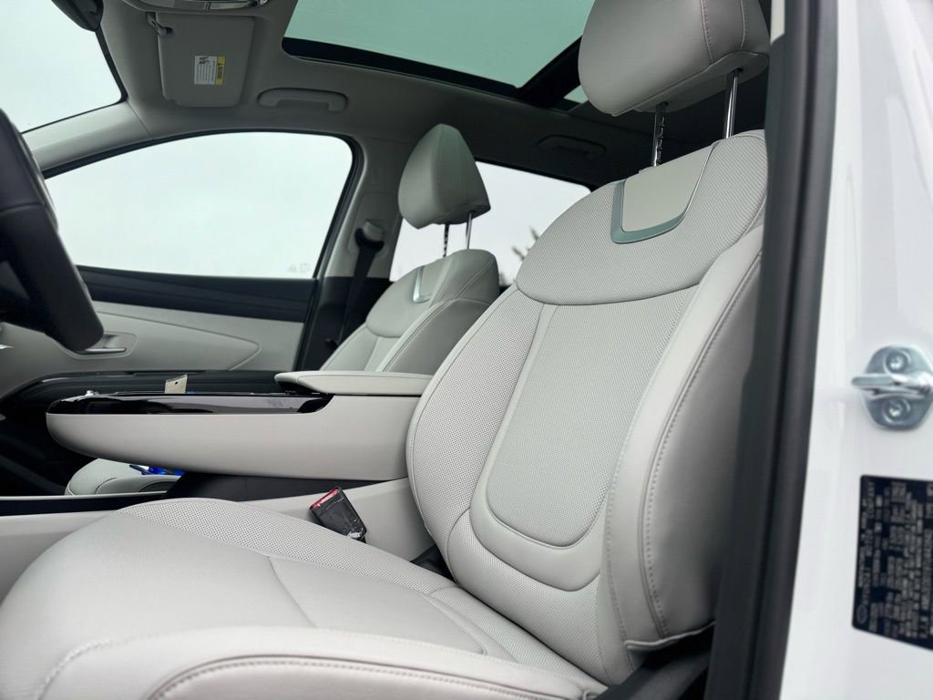 New 2026 Hyundai Tucson Limited image 18