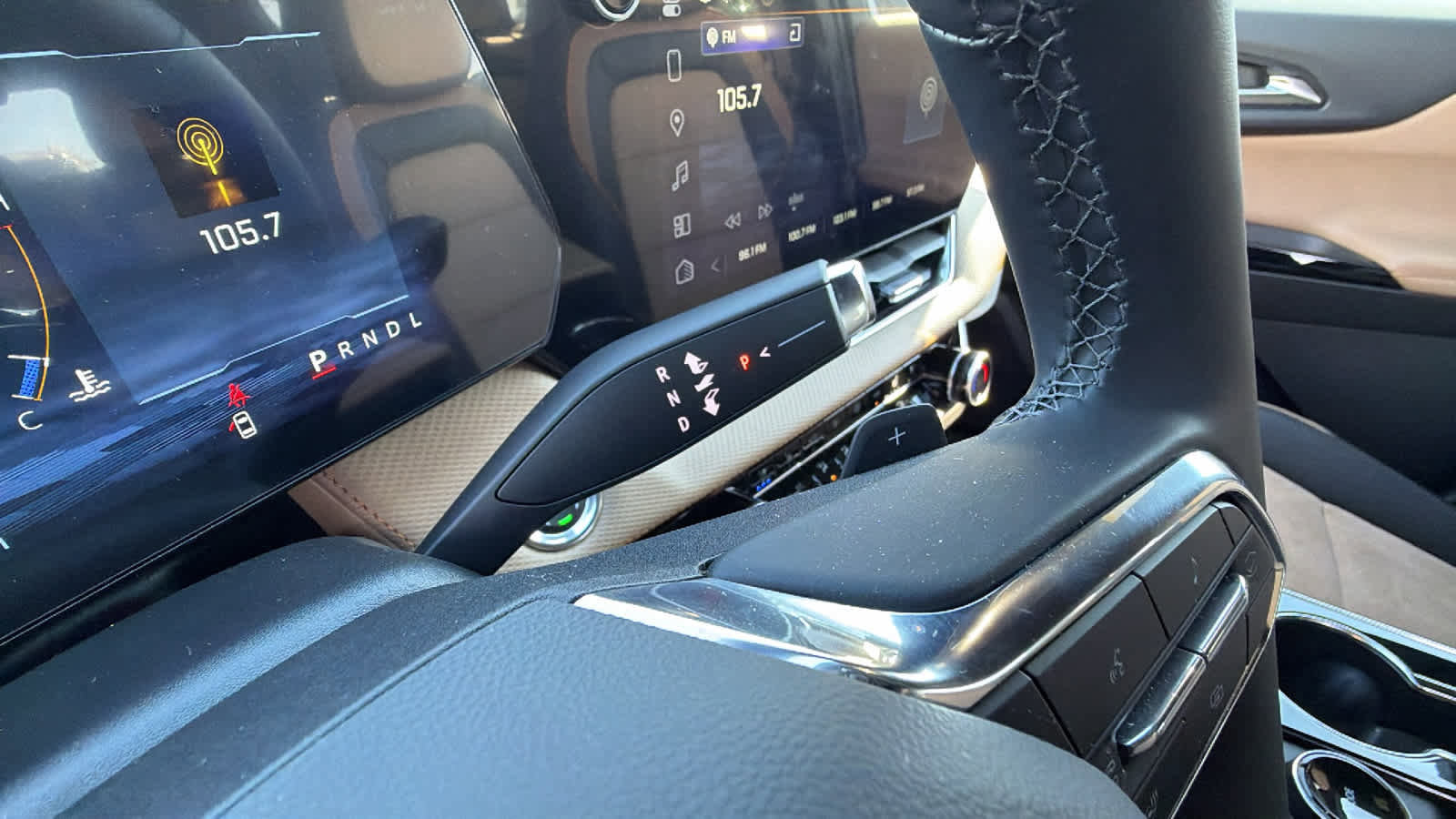 New 2026 Chevrolet Equinox ACTIV w/ Convenience Package III image 13