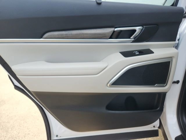 Used 2022 Kia Telluride EX FWD image 24