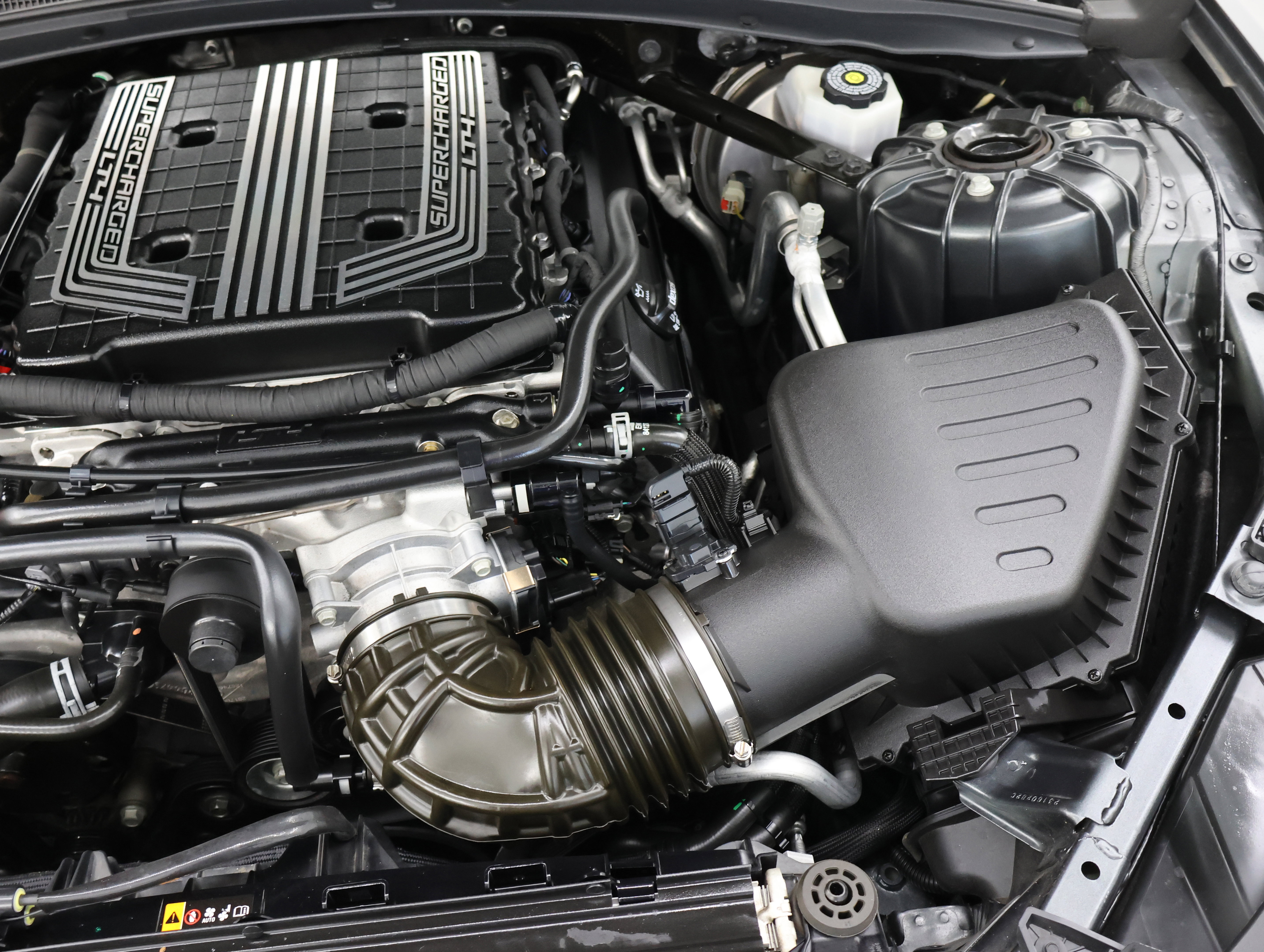 Used 2017 Chevrolet Camaro ZL1 RWD image 16