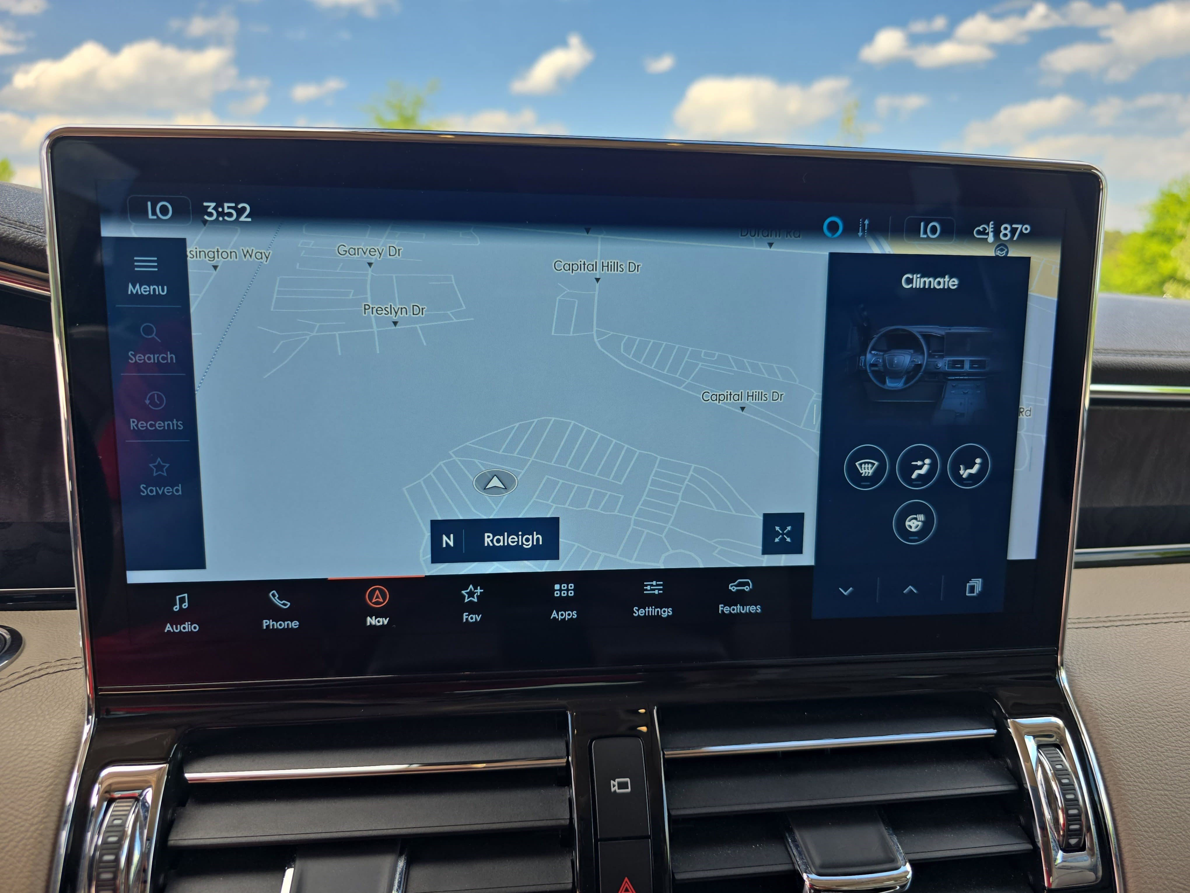 Certified 2024 Lincoln Navigator L Reserve AWD/4WD image 23