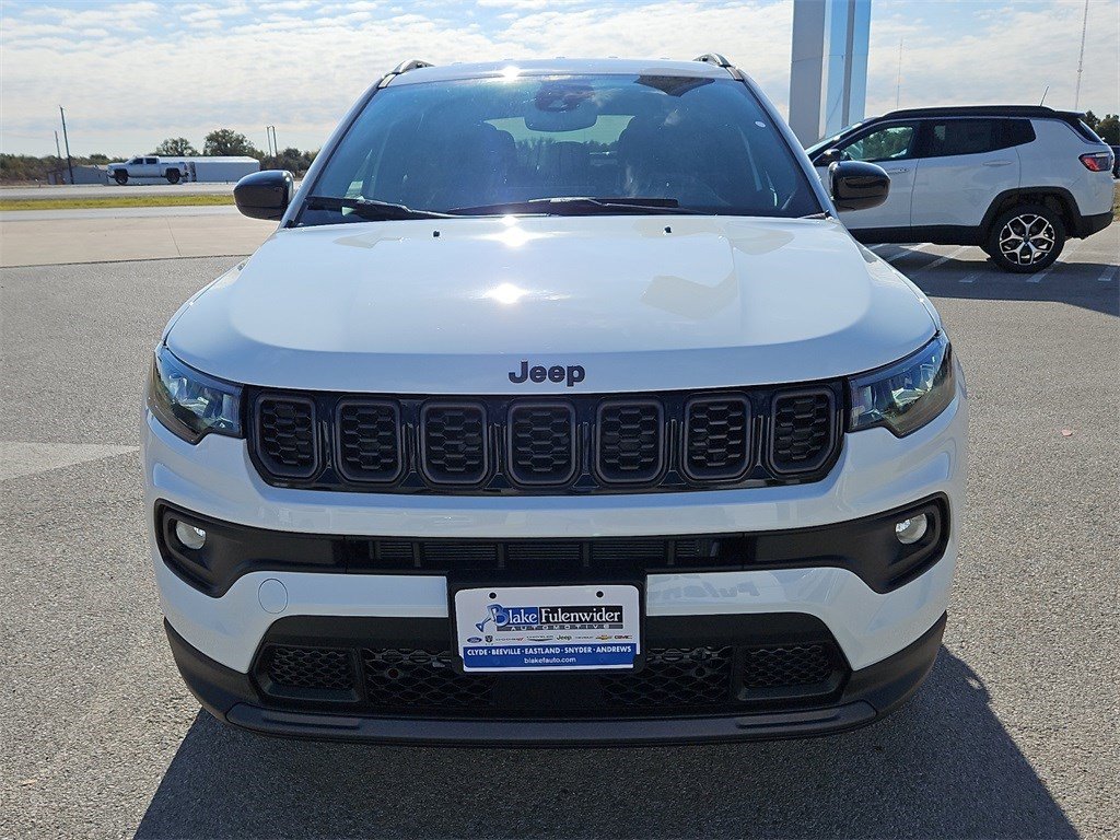 New 2026 Jeep Compass Latitude image 11