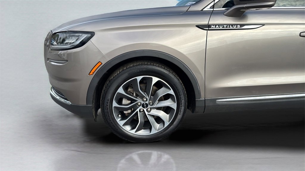 Used 2021 Lincoln Nautilus Reserve image 20