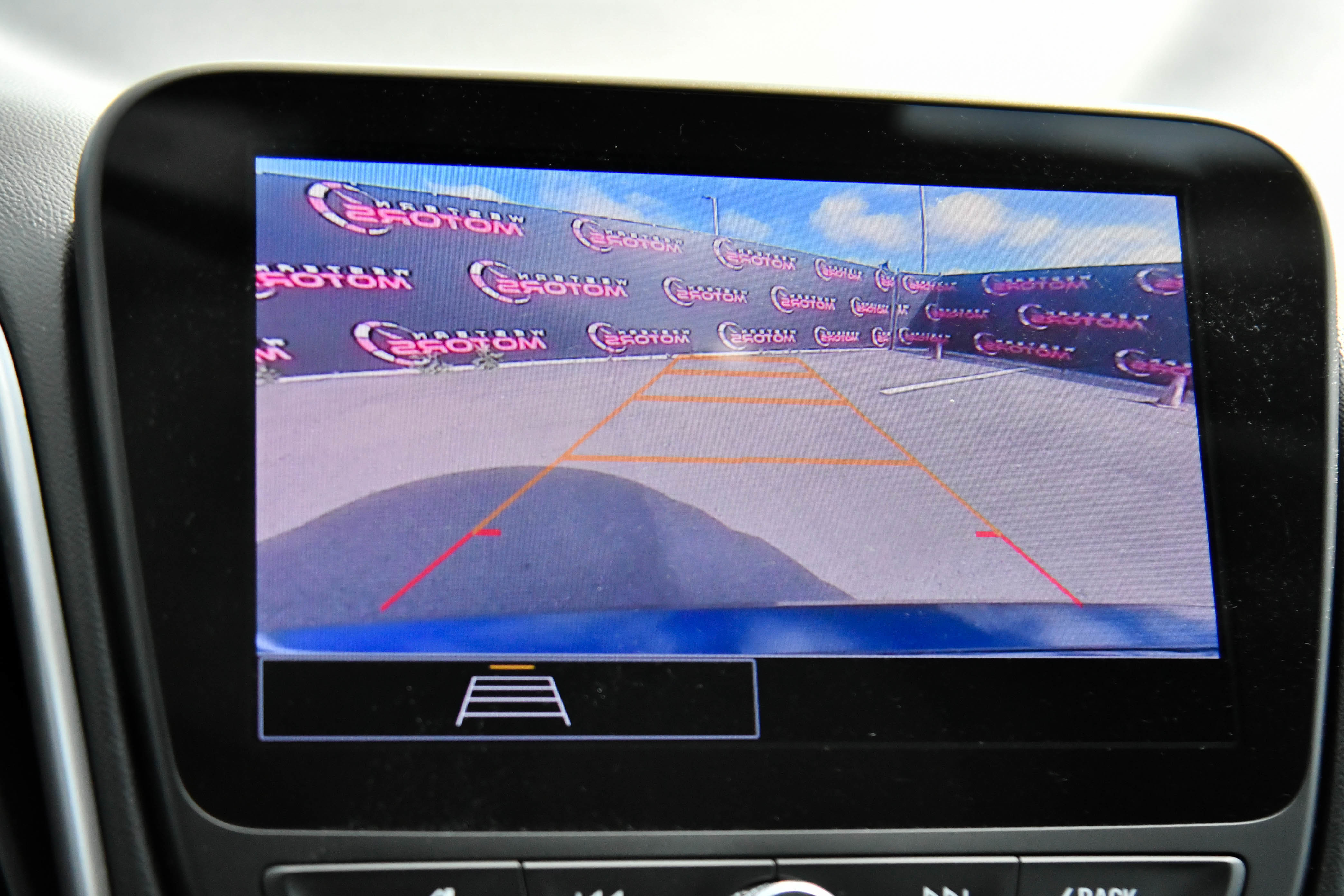 Used 2023 Chevrolet Malibu LT image 18