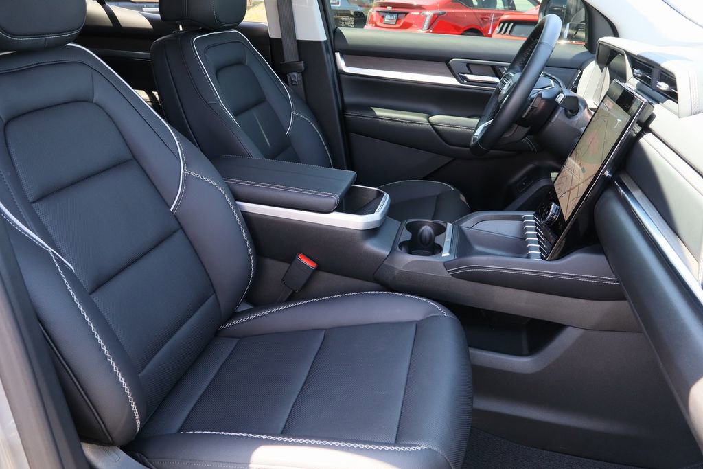 Certified 2026 GMC Terrain Denali AWD/4WD image 31