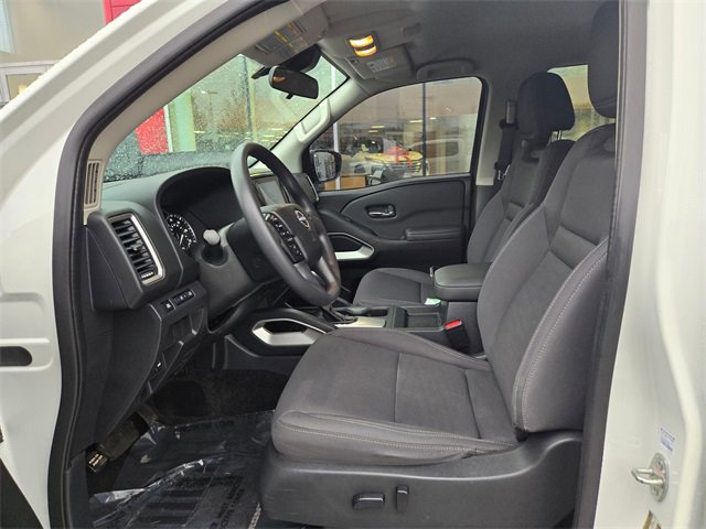 Used 2022 Nissan Frontier SV image 21
