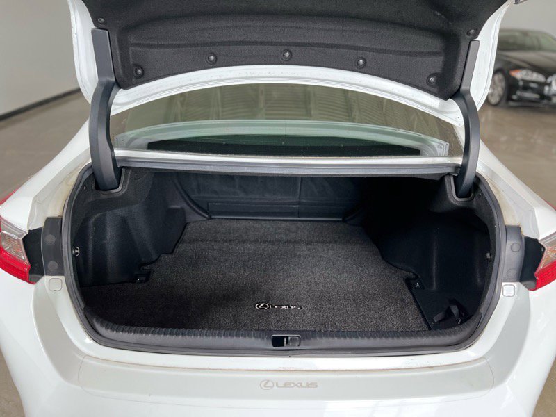 Used 2015 Lexus RC 350 w/ F Sport w/Summer Tires image 10