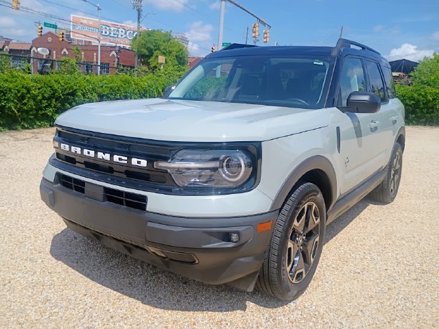 Used 2021 Ford Bronco Sport Outer Banks w/ Outer Banks Package AWD/4WD image 5