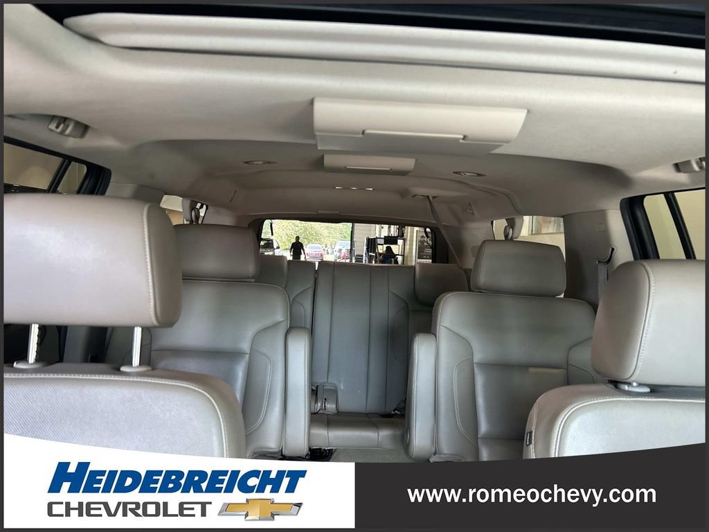 Used 2016 Chevrolet Suburban LTZ AWD/4WD image 40