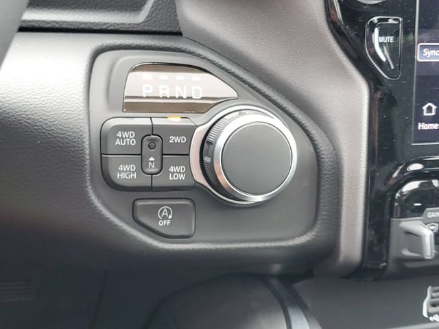 New 2026 RAM 1500 Big Horn AWD/4WD image 24