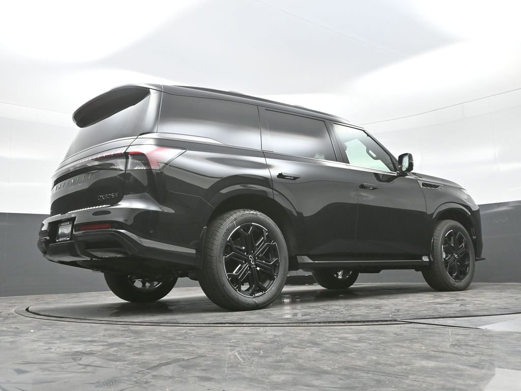 Used 2026 INFINITI QX80 4WD w/ Sport Exterior Package image 28