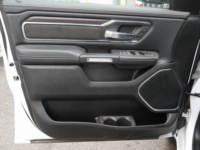 Used 2025 RAM 1500 Laramie w/ Sport Appearance Package image 14
